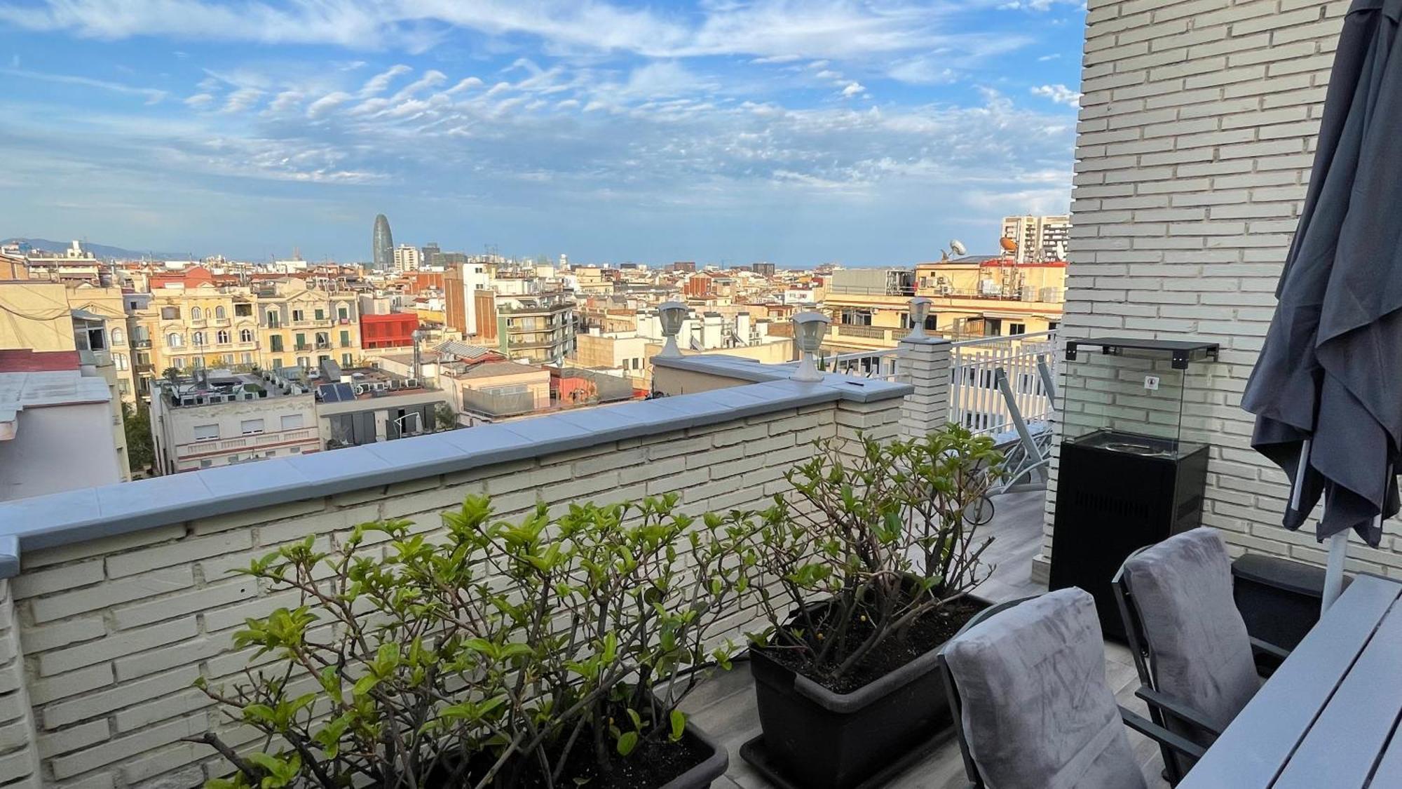 Apartamento Spacious Penthouse With Big Private Terrace & View