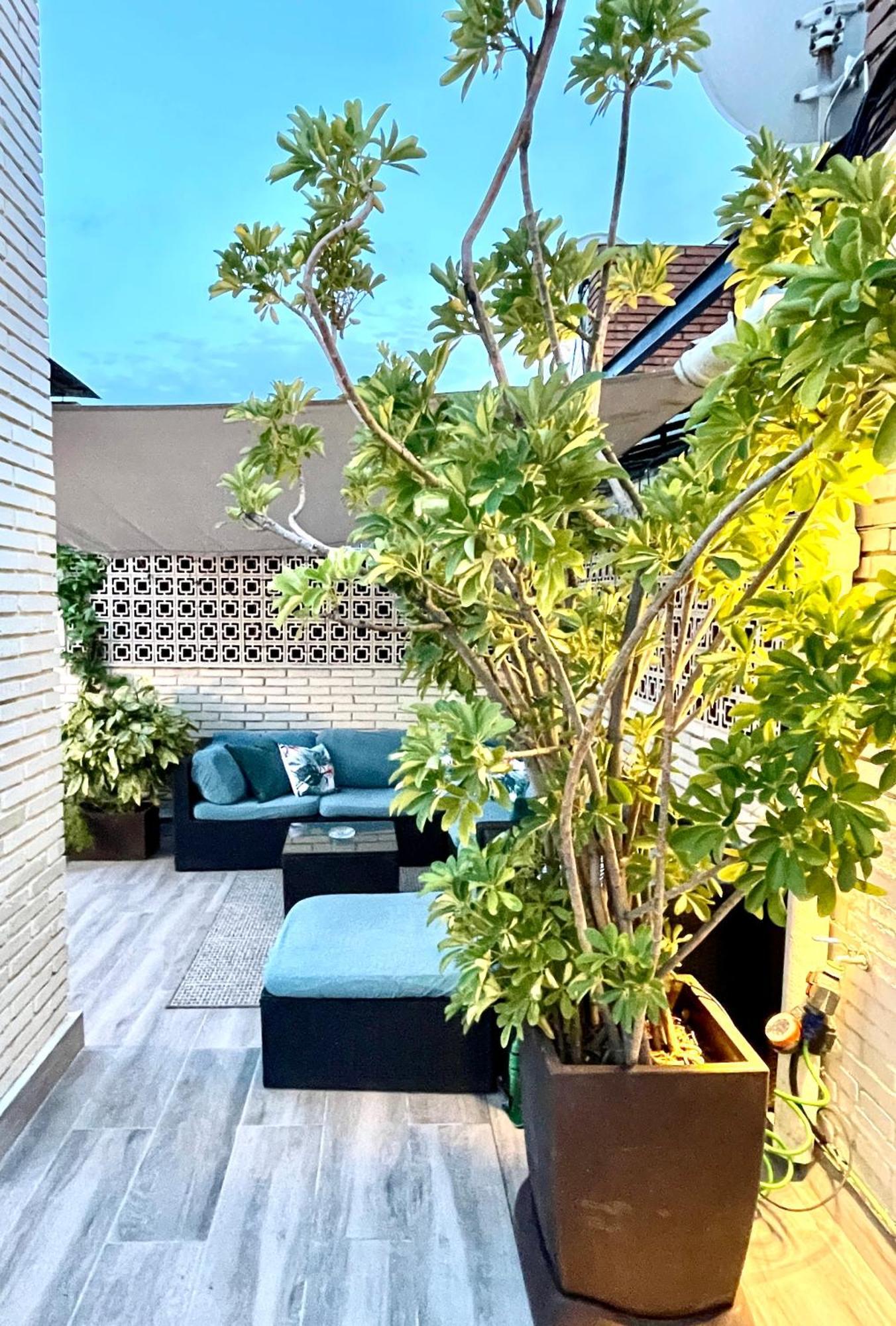 Apartamento Spacious Penthouse With Big Private Terrace & View