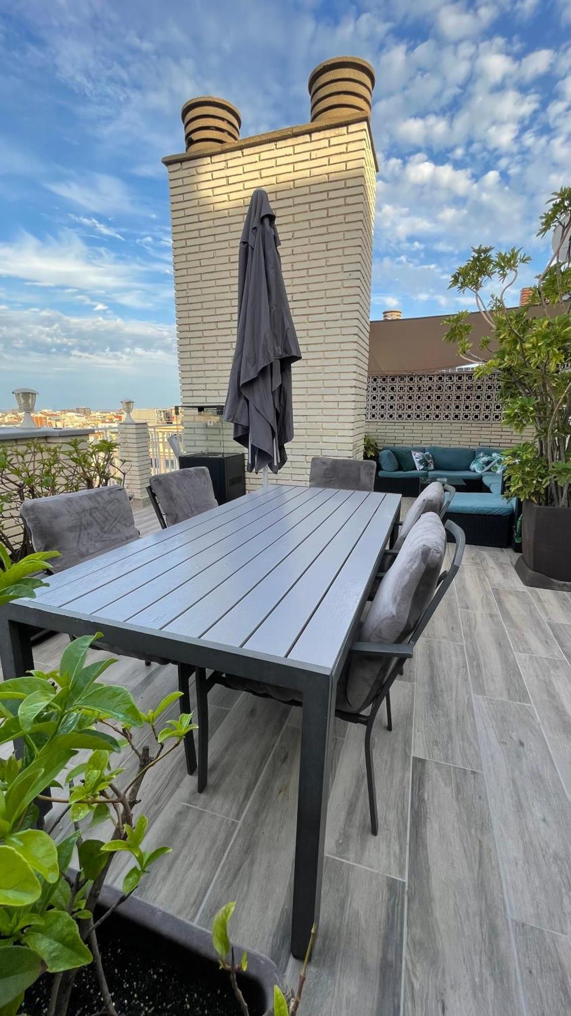 Spacious Penthouse With Big Private Terrace & View Apartamento Barcelona